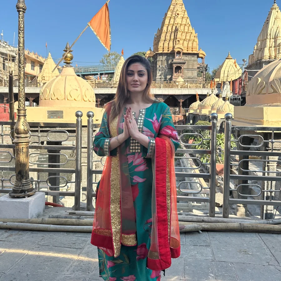 Shefali Jariwala cast